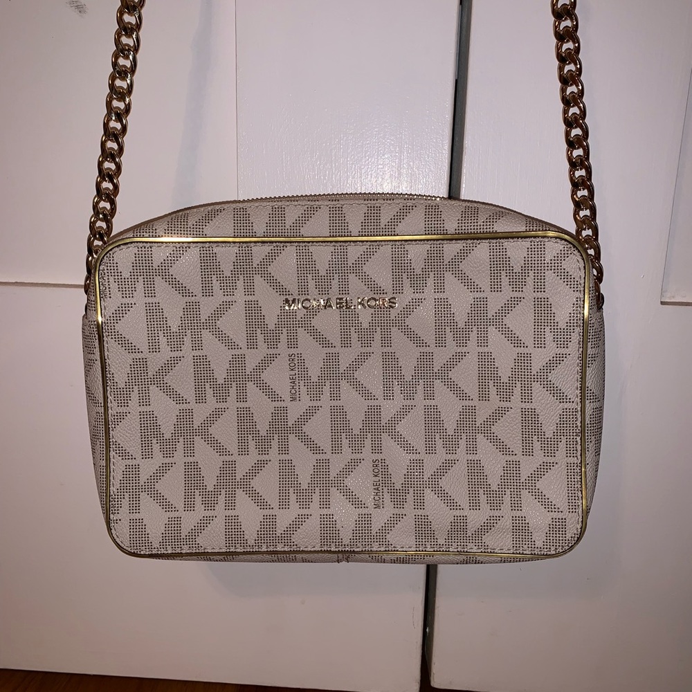 michael kors cross body